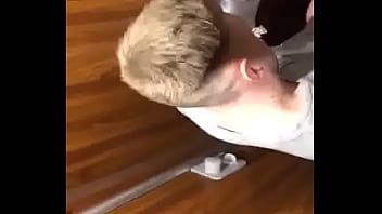 Oynat Dik çift yakalandı kahrolası içinde the club banyo
