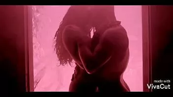 চালান জোন সেক্স ফানি জিনিস (গানের ভিডিও অফিসিয়াল) কিং লাউঞ্জে