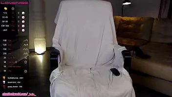 Abspielen Sogar durchschnittlich aussehende Mädchen können perfekte sexy runde Ärsche haben