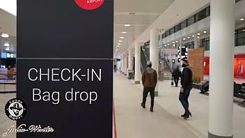 play Pieprzyliśmy się na lotnisku!! - donosi niemiecka prasa