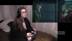 play অন্তর্বাস এবং উল্কি মধ্যে বড় tits শ্যামাঙ্গিণী