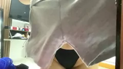 Играть Любительская камера ловит татуированный сосед в нижнем белье