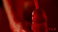 Putar Nyonya Sensual Mendominasi Penurut dengan Persetan Uretra yang Intens dan Bukkake