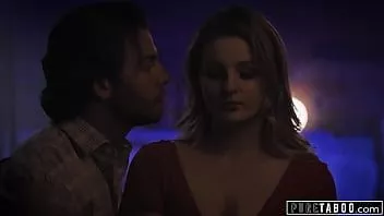 play 純粋なタブーエリザイブは、セスギャンブルで大学の前に変態セックスに興味があります