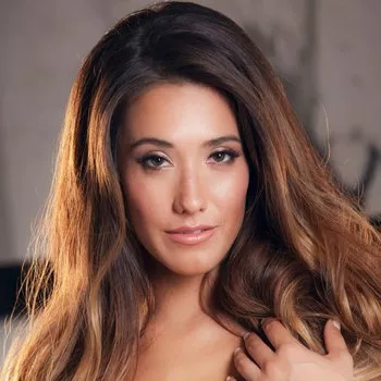 Bintang porno Eva Lovia
