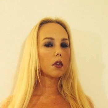 Bintang porno Lylah Ryder